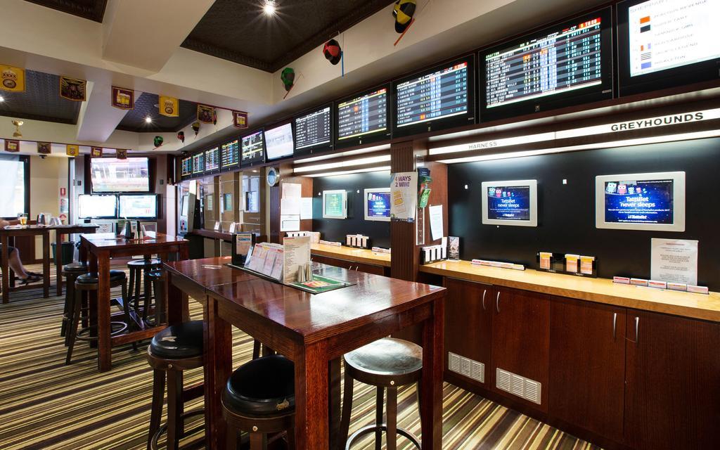 Nightcap At Federal Hotel Toowoomba Bagian luar foto